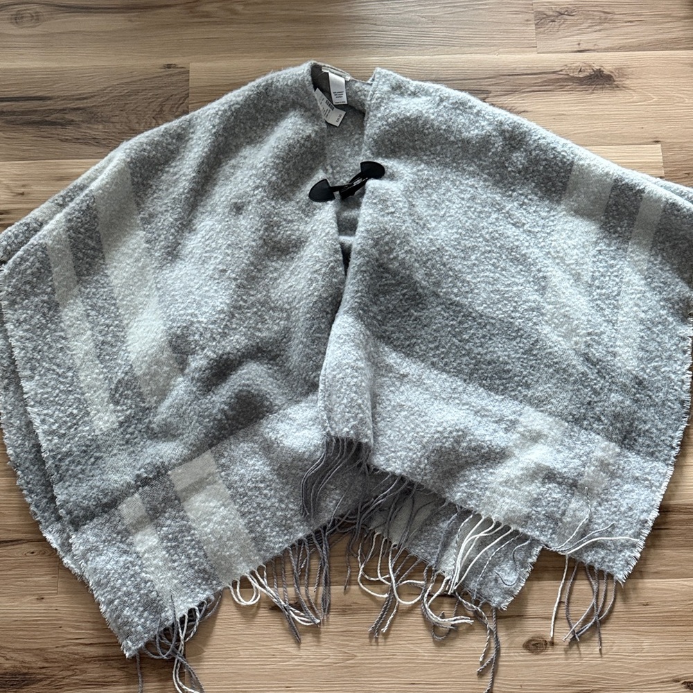 Gray Plaid Poncho with Toggle Closure
